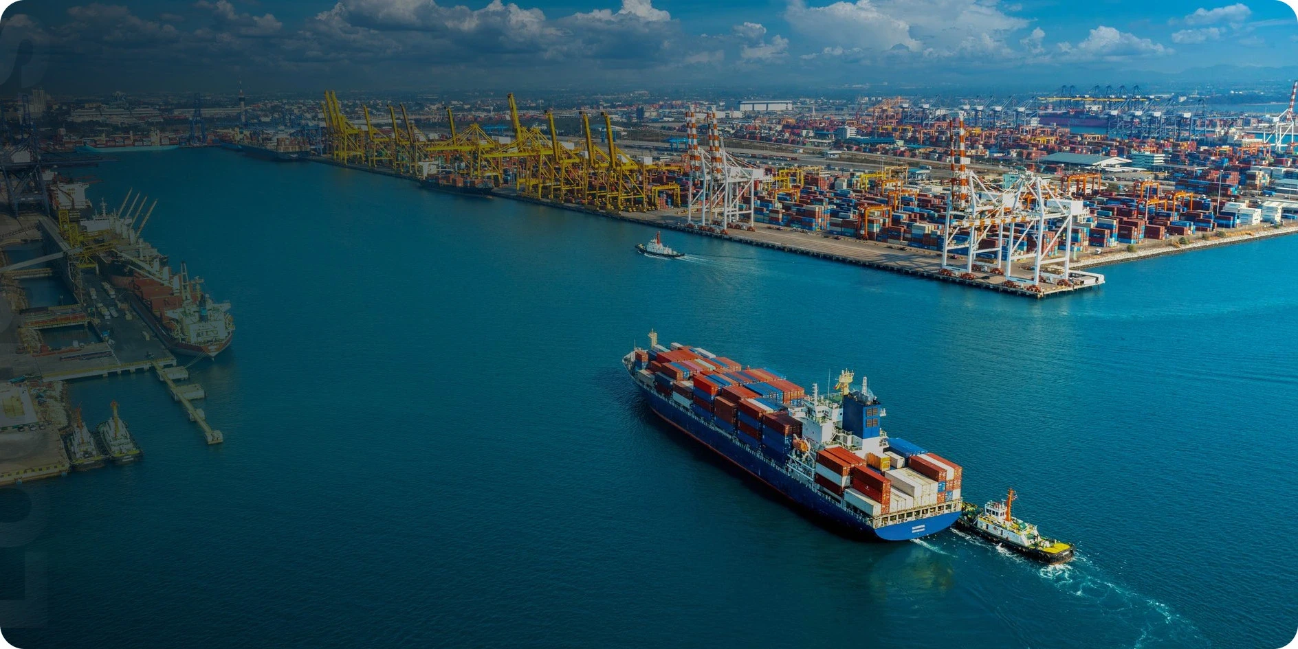 Seamless Vessel Operations & Port Coordination